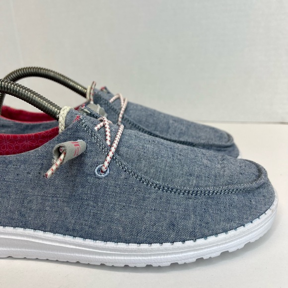 HEY DUDE WOMEN'S WENDY CHAMBRAY BRAID-INDIGO SHOES Sz 10 LIKE New No Box - Picture 7 of 16